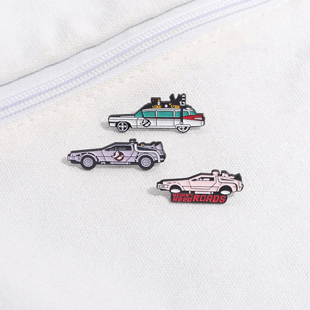 Cartoon Style Cute Cowboy Style Letter Car Racing Car Alloy Stamping Stoving Varnish Plating Unisex Badge Brooches Collar Pin