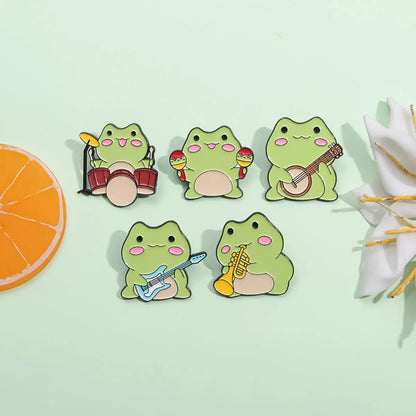 Cartoon Style Cute Cowboy Style Musical Instrument Frog Alloy Stoving Varnish Unisex Brooches