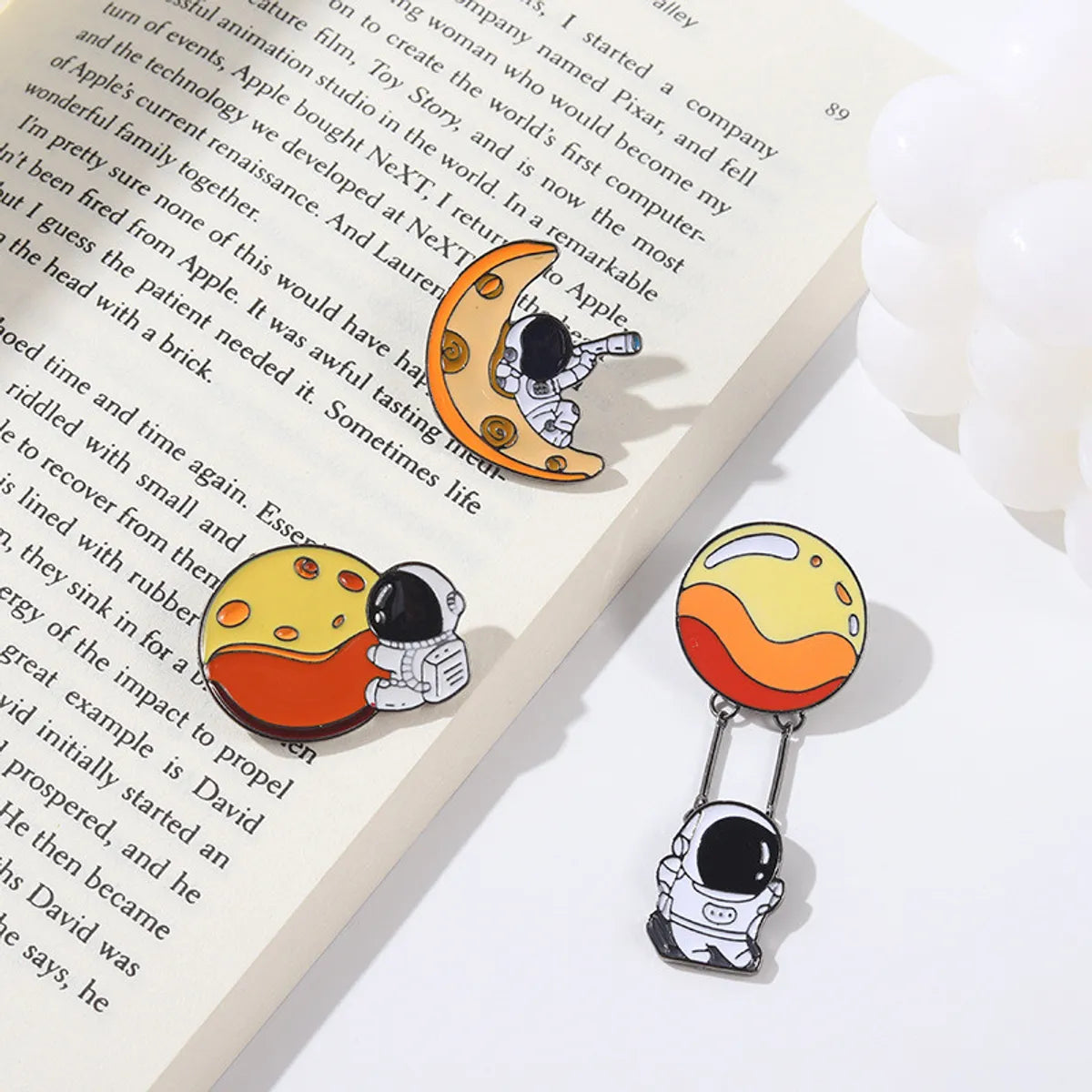 Cartoon Style Cute Letter Moon Cat Alloy Stoving Varnish Plating Unisex Brooches