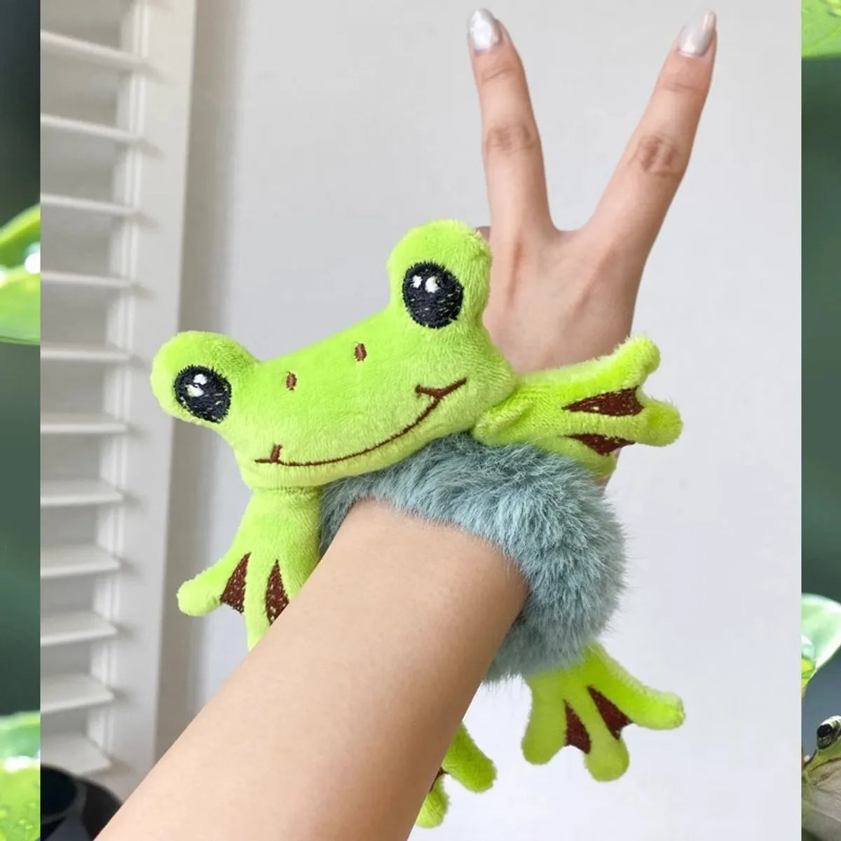 Cartoon Style Frog Plush Hair Tie