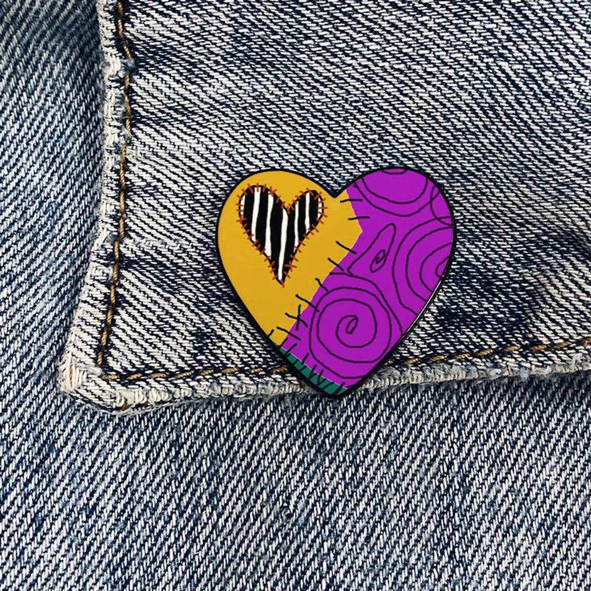 Cartoon Style Heart Shape Alloy Printing Unisex Brooches