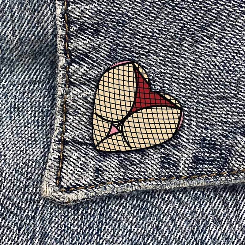 Cartoon Style Heart Shape Mixed Materials Unisex Brooches