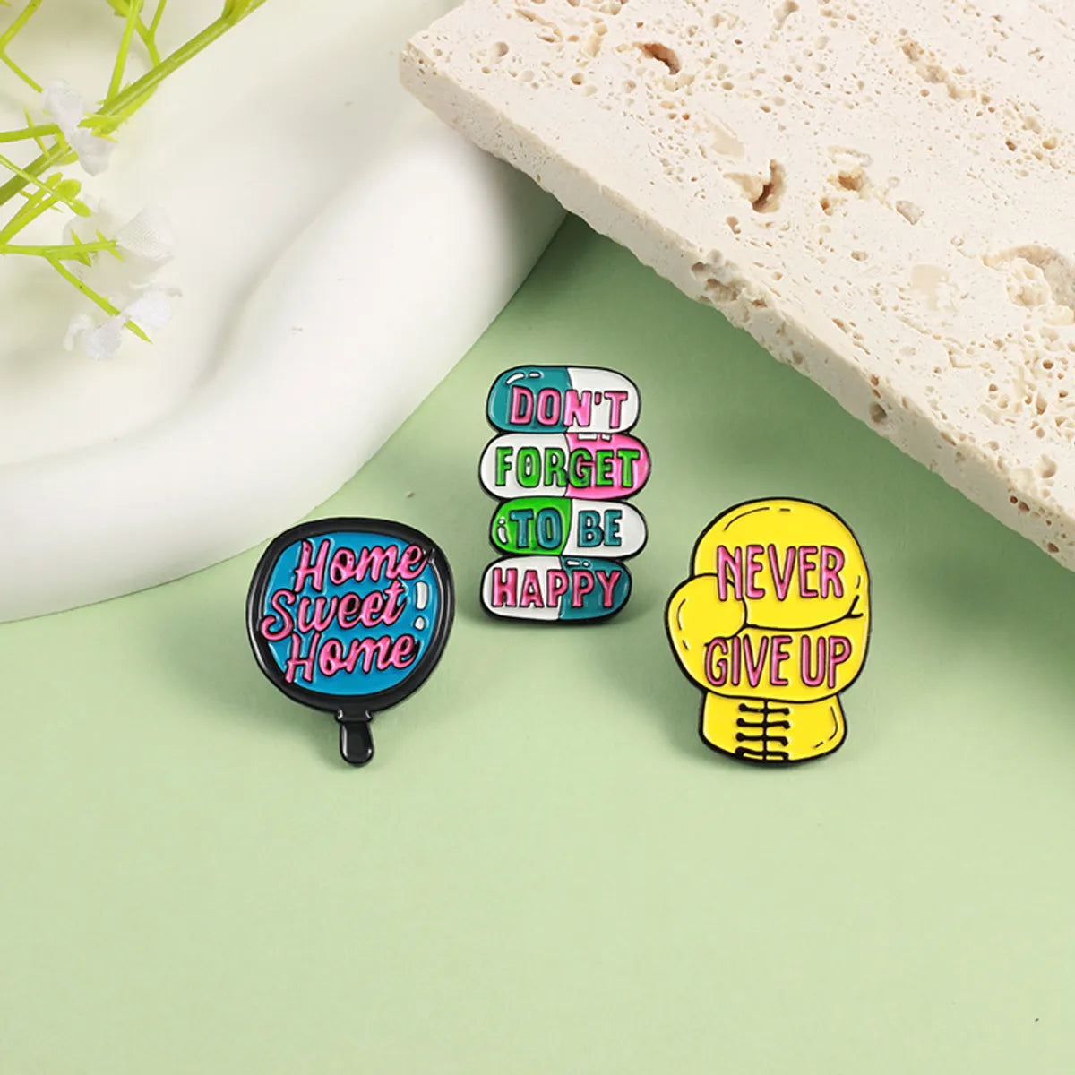 Cartoon Style Letter Alloy Unisex Brooches