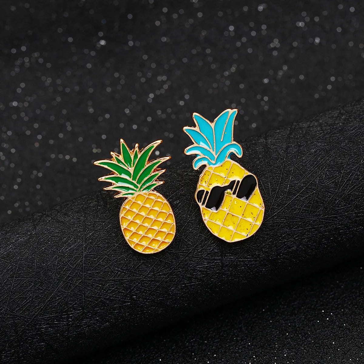 Cartoon Style Pine Alloy Enamel Unisex Brooches