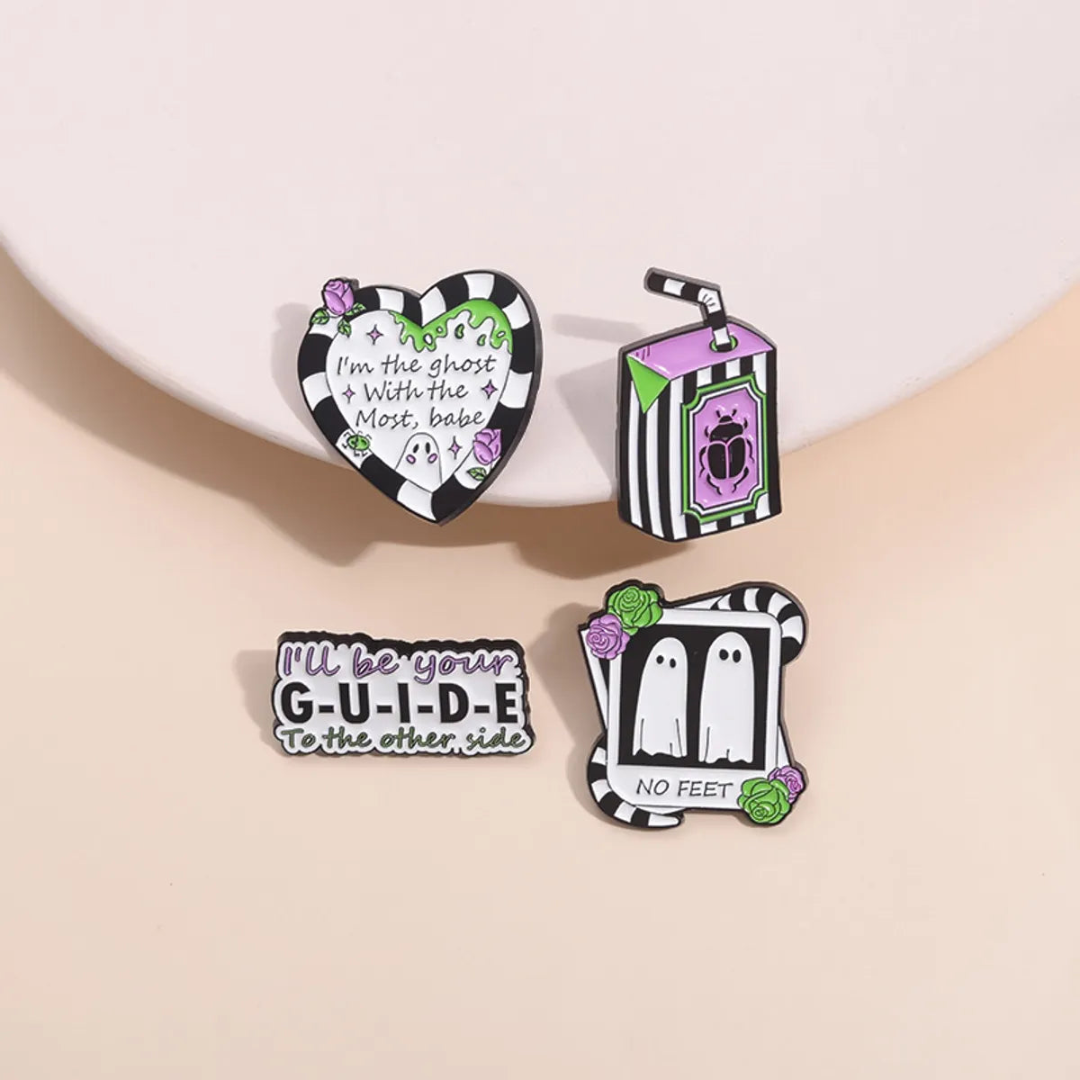 Cartoon Style Punk Cowboy Style Letter Heart Shape Alloy Stamping Stoving Varnish Plating Unisex Brooches