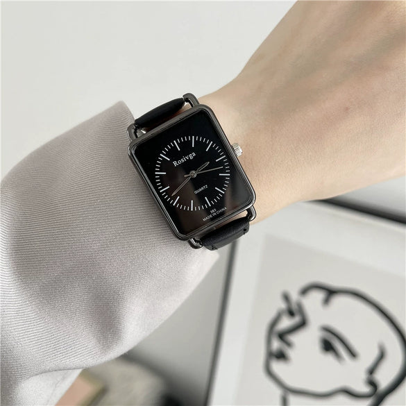 Casual Alloy Case Women's Square Retro Fashion Watch