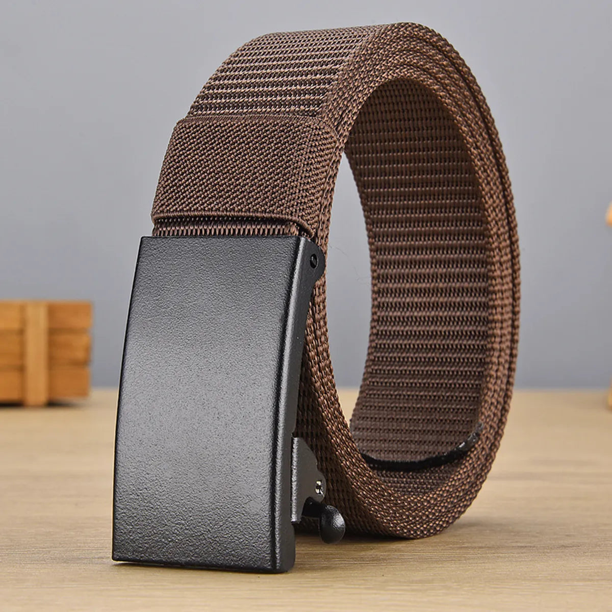 Casual Basic Solid Color Canvas Iron Men'S Woven Belts