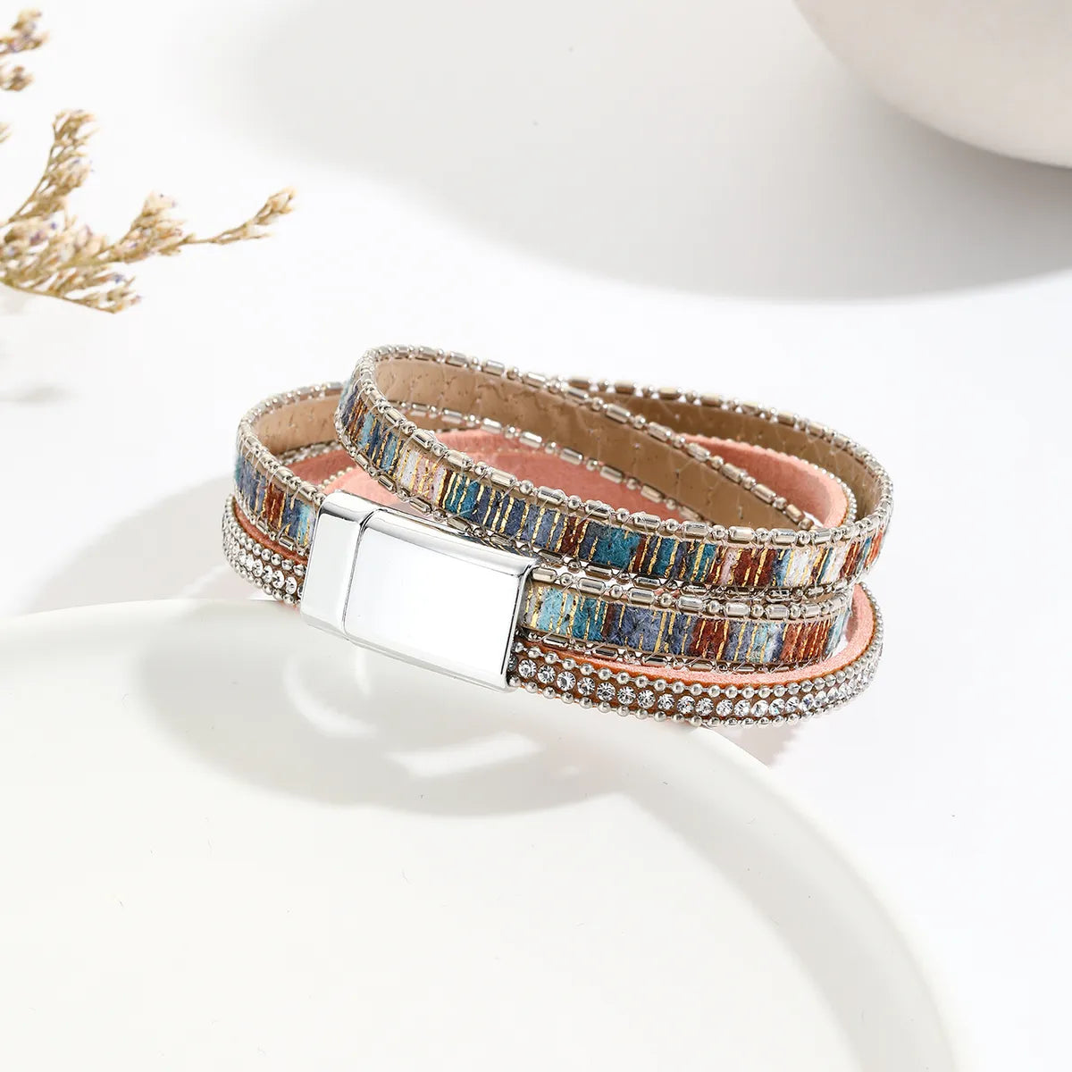 Casual Bohemian Geometric Pu Leather Alloy Plating Inlay Rhinestones Women'S Bracelets