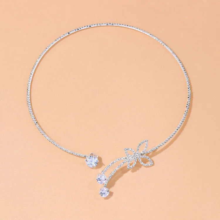 Casual Butterfly Alloy Plating Rhinestones Women'S Choker 1 Piece