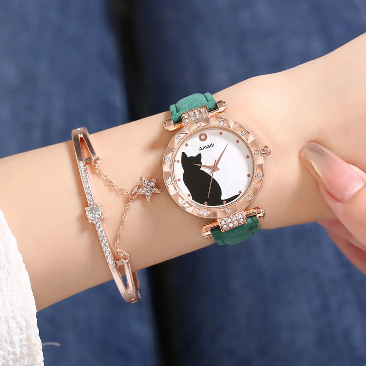 Casual Cat Buckle Quartz Women'S Watches