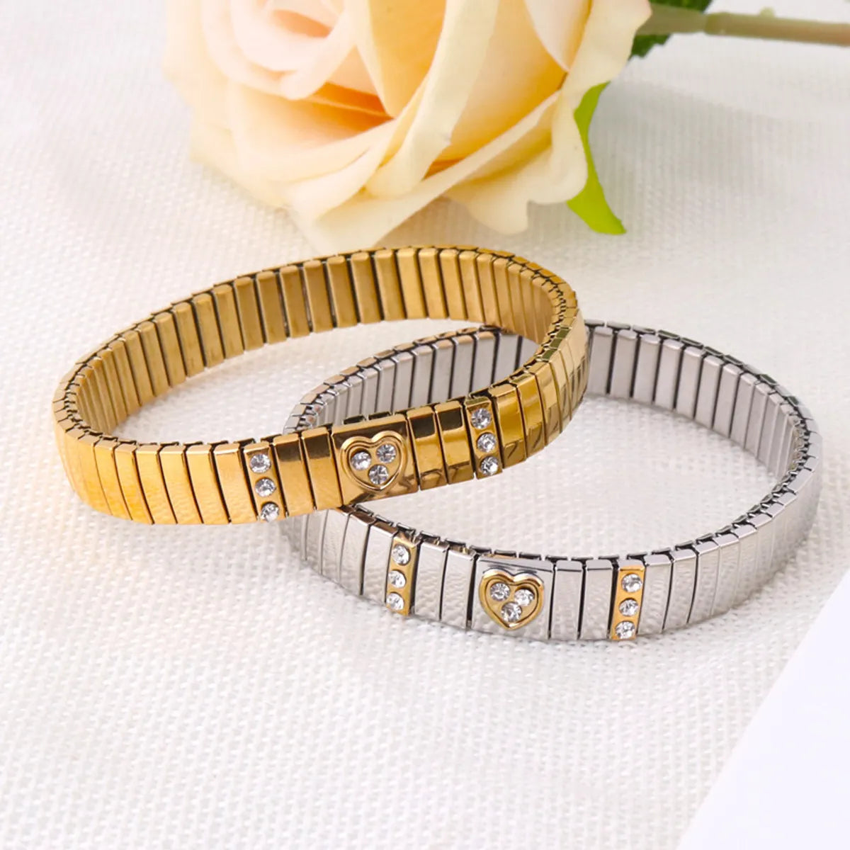 Casual Classic Style Commute Red Heart Solid Color 304 Stainless Steel 18K Gold Plated Bangle In Bulk