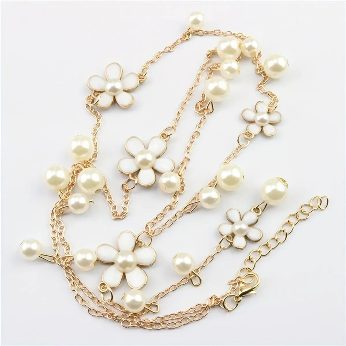 Casual Classic Style Flower Alloy Pearl Women's Sweater Chain Necklace