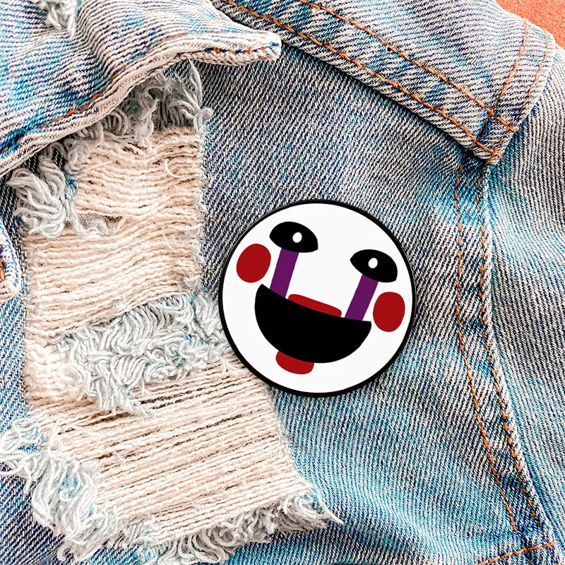 Casual Cute Modern Style Cartoon  Face Alloy Printing Unisex Brooches