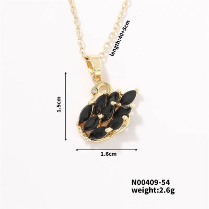 Wholesale Casual Cute Sweet Christmas Tree Heart Shape Snowflake 304 Stainless Steel Copper Plating Inlay K Gold Plated Zircon Pendant Necklace