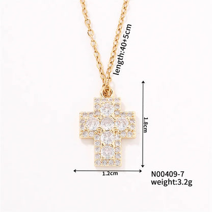 Wholesale Casual Cute Sweet Christmas Tree Heart Shape Snowflake 304 Stainless Steel Copper Plating Inlay K Gold Plated Zircon Pendant Necklace