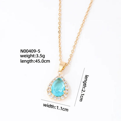 Wholesale Casual Cute Sweet Christmas Tree Heart Shape Snowflake 304 Stainless Steel Copper Plating Inlay K Gold Plated Zircon Pendant Necklace