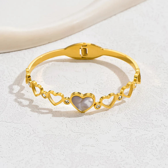 Casual Elegant Basic Heart Shape Stainless Steel Asymmetrical Hollow Out Inlay Shell 18k Gold Plated Bangle