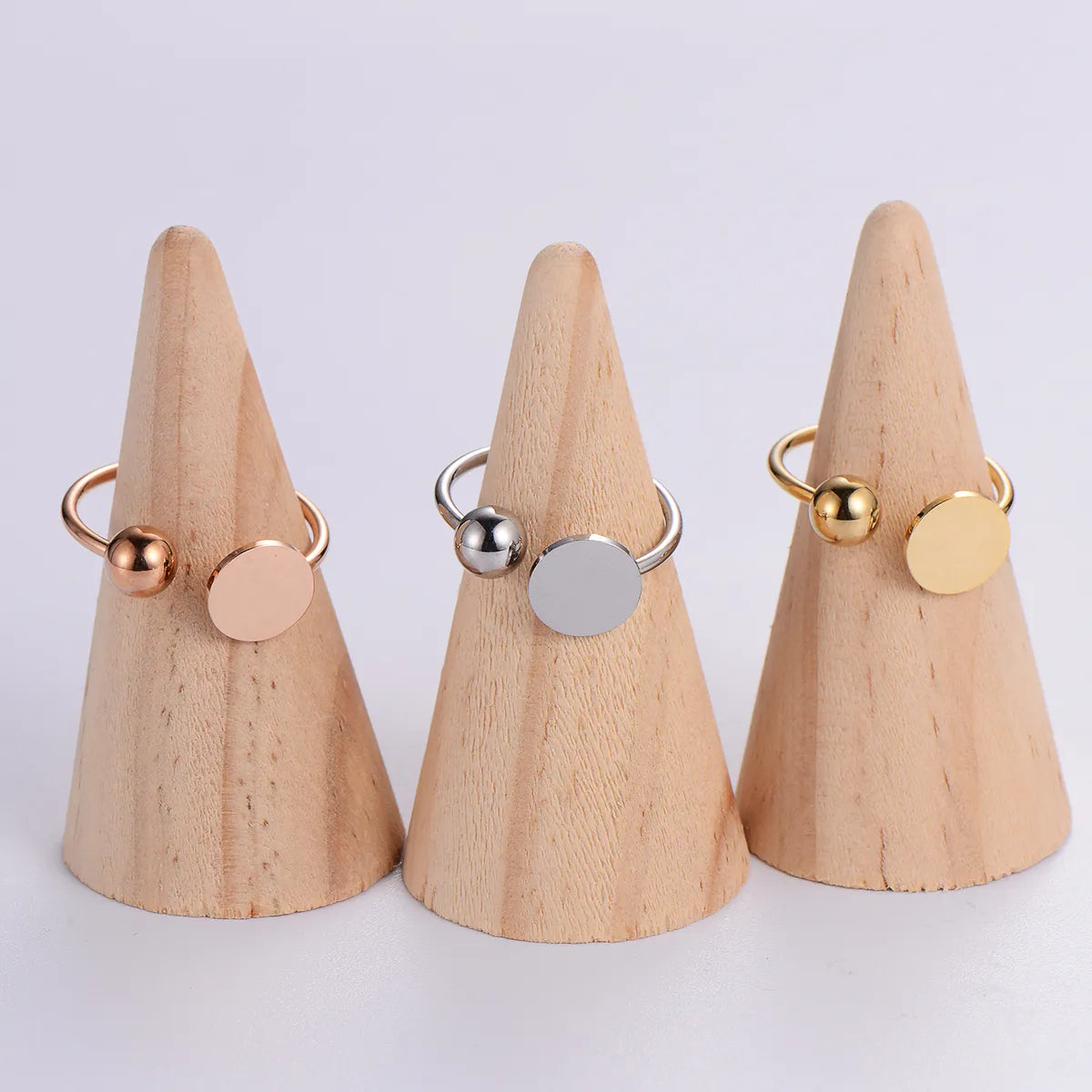 Casual Elegant Classic Style Solid Color Stainless Steel Plating 24k Gold Plated Rose Gold Plated Rings