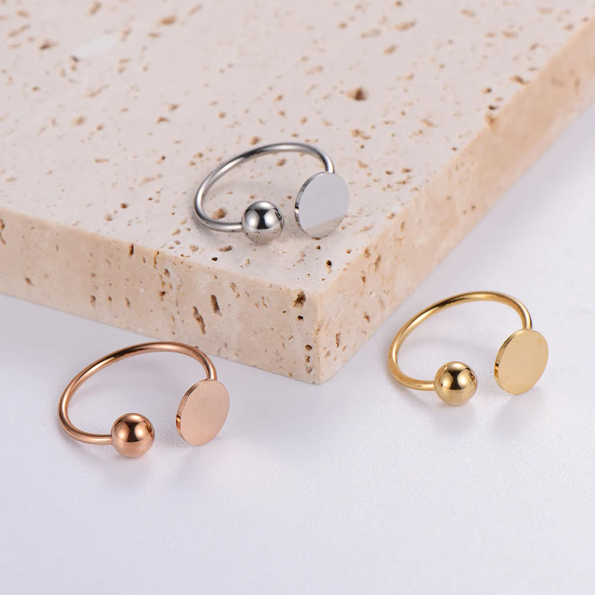 Casual Elegant Classic Style Solid Color Stainless Steel Plating 24k Gold Plated Rose Gold Plated Rings