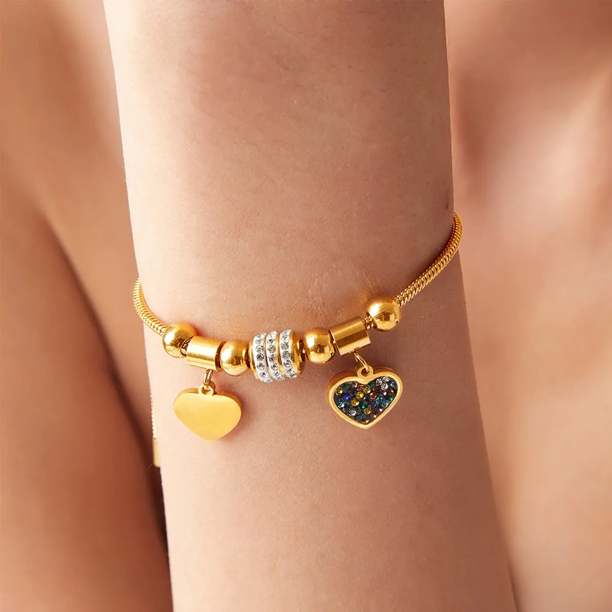 Casual Elegant Modern Style Heart Shape 304 Stainless Steel 18K Gold Plated Rhinestones Bracelets In Bulk