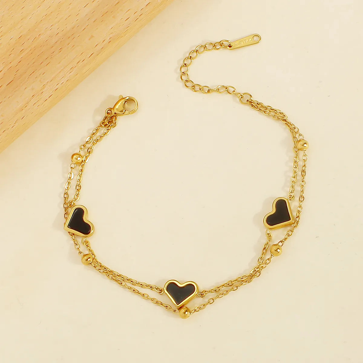 Casual Elegant Romantic Heart Shape 304 Stainless Steel 18K Gold Plated Bracelets In Bulk