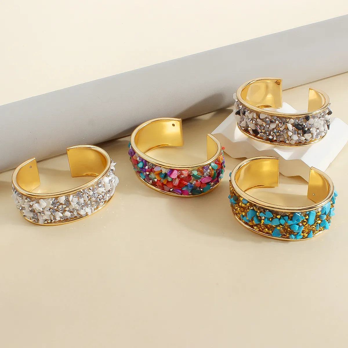 Casual Exaggerated Bohemian Ditsy Floral Alloy Gravel Wholesale Cuff Bracelets