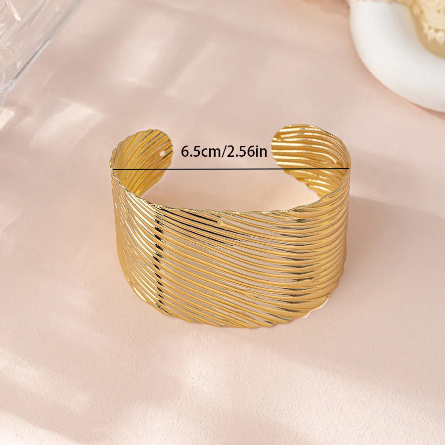 Casual Glam Exaggerated Solid Color Iron Wholesale Bangle