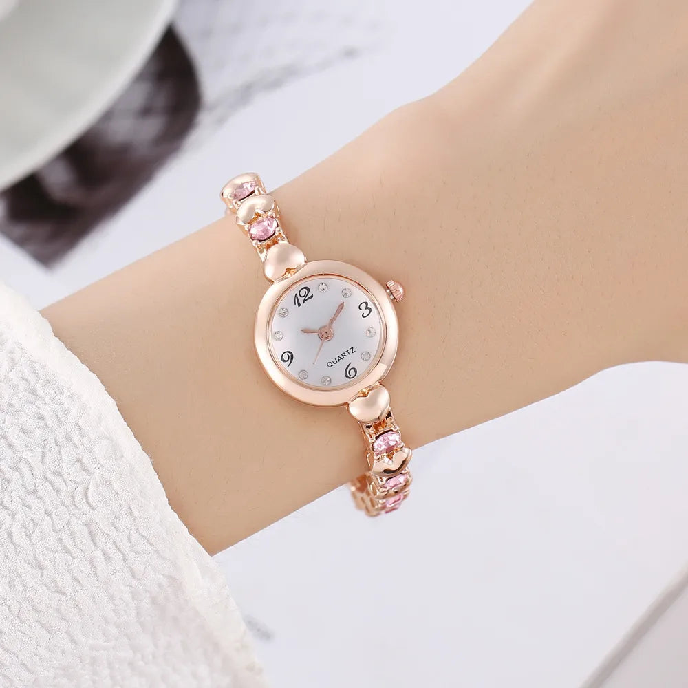 Casual Heart Shape Jewelry Buckle Quartz Women'S Watches