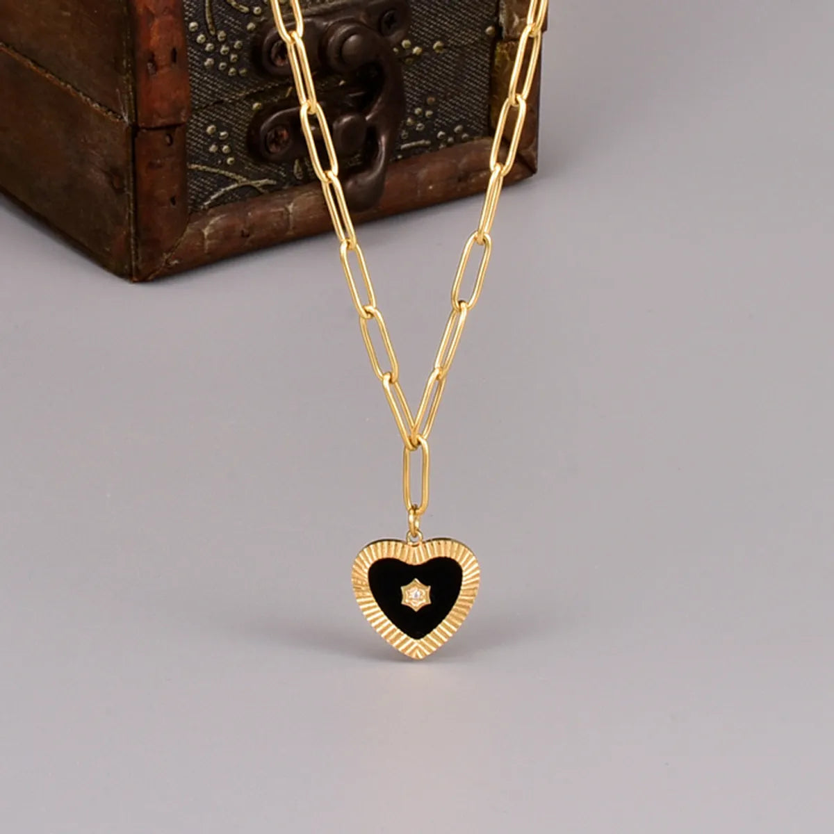 Casual Heart Shape Titanium Steel Plating 18k Gold Plated Pendant Necklace