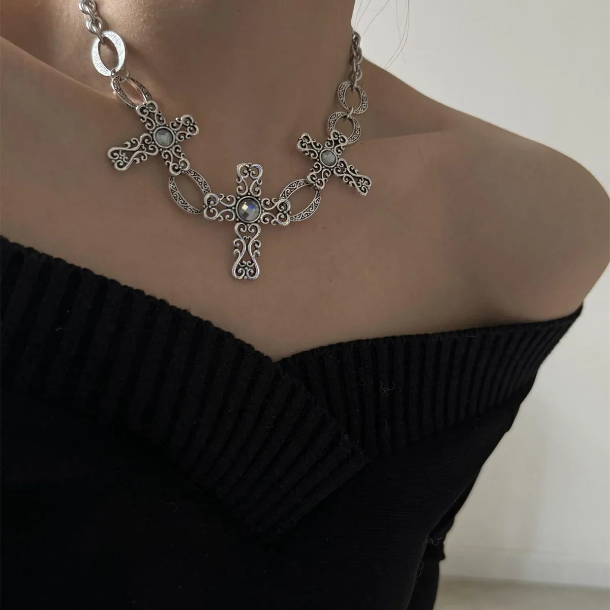 Casual Hip-Hop Cross Alloy Inlay Acrylic Silver Plated Women'S Necklace