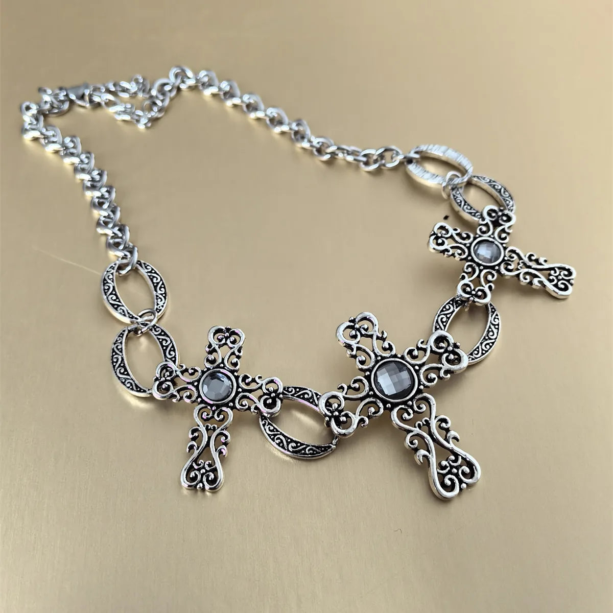 Casual Hip-Hop Cross Alloy Inlay Acrylic Silver Plated Women'S Necklace