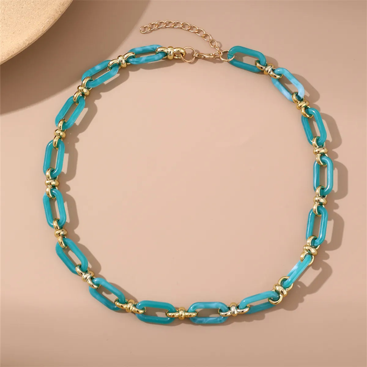 Casual Hip-Hop Retro Solid Color Plastic Chain Unisex Necklace