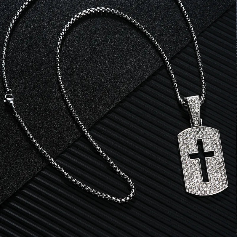 Casual Hip-Hop Rock Cross 304 Stainless Steel Alloy Hollow Out Inlay Rhinestones Rhodium Plated Men'S Pendant Necklace