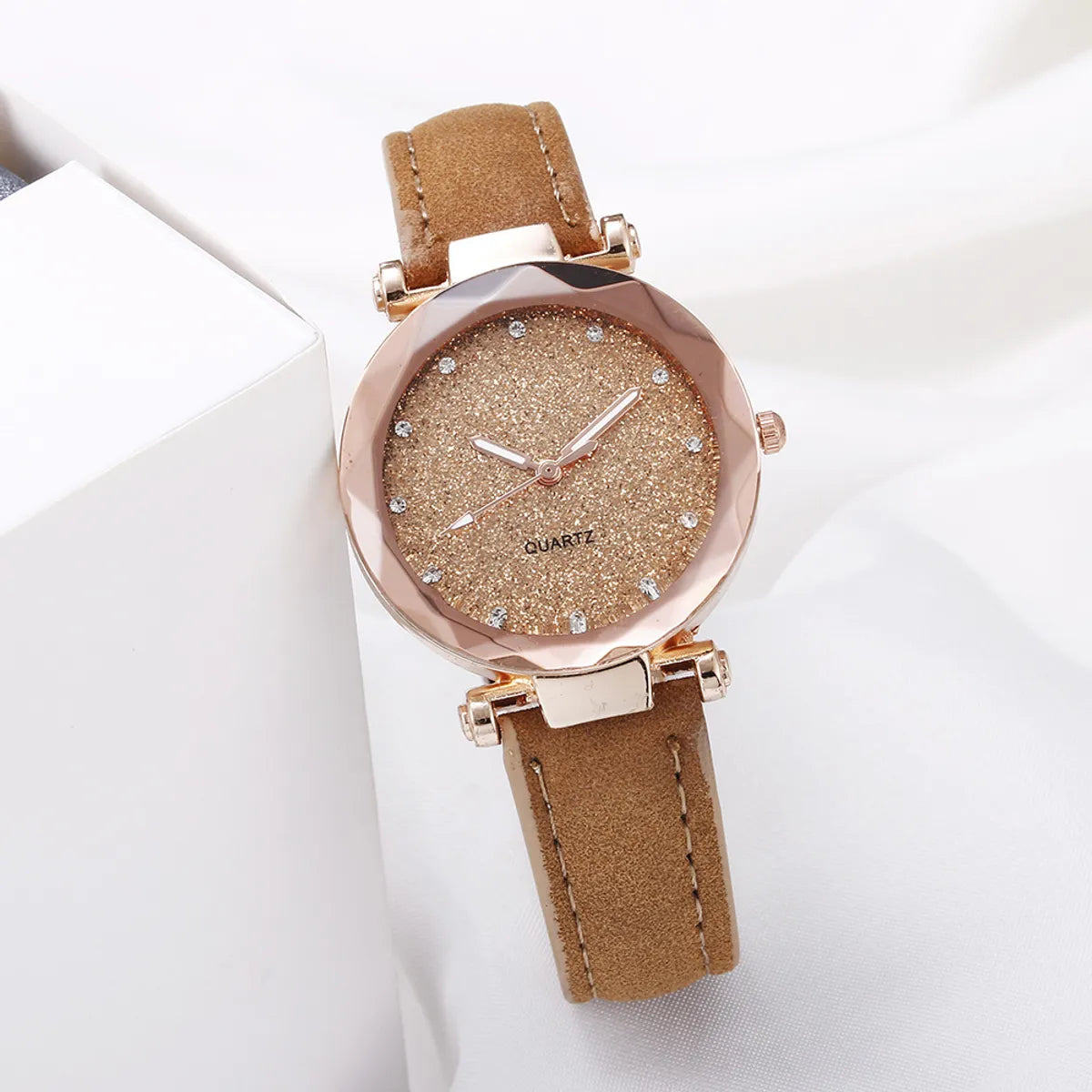 Casual Letter Buckle Quartz Women'S Watches