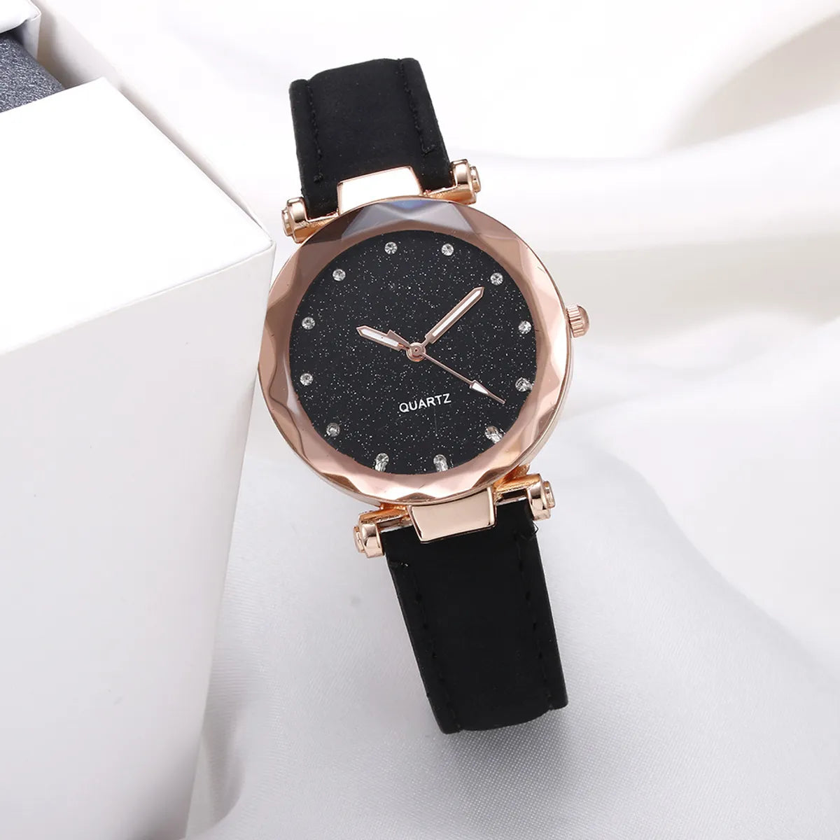 Casual Letter Buckle Quartz Women'S Watches