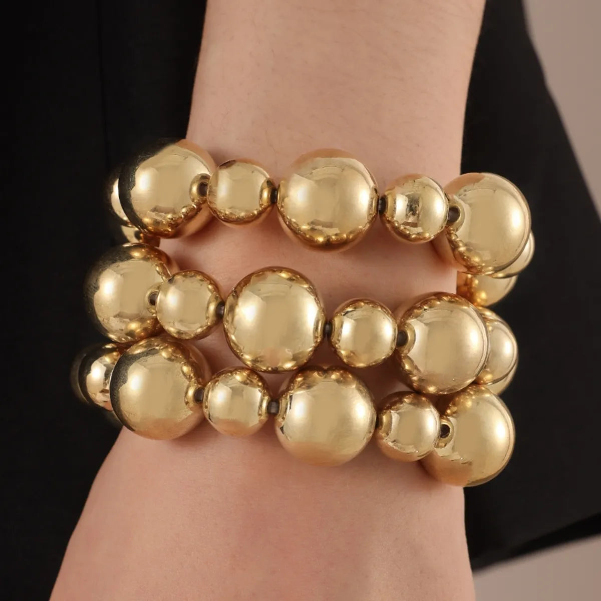 Casual Modern Style Classic Style Round 18K Gold Plated Plastic Wholesale Bracelets