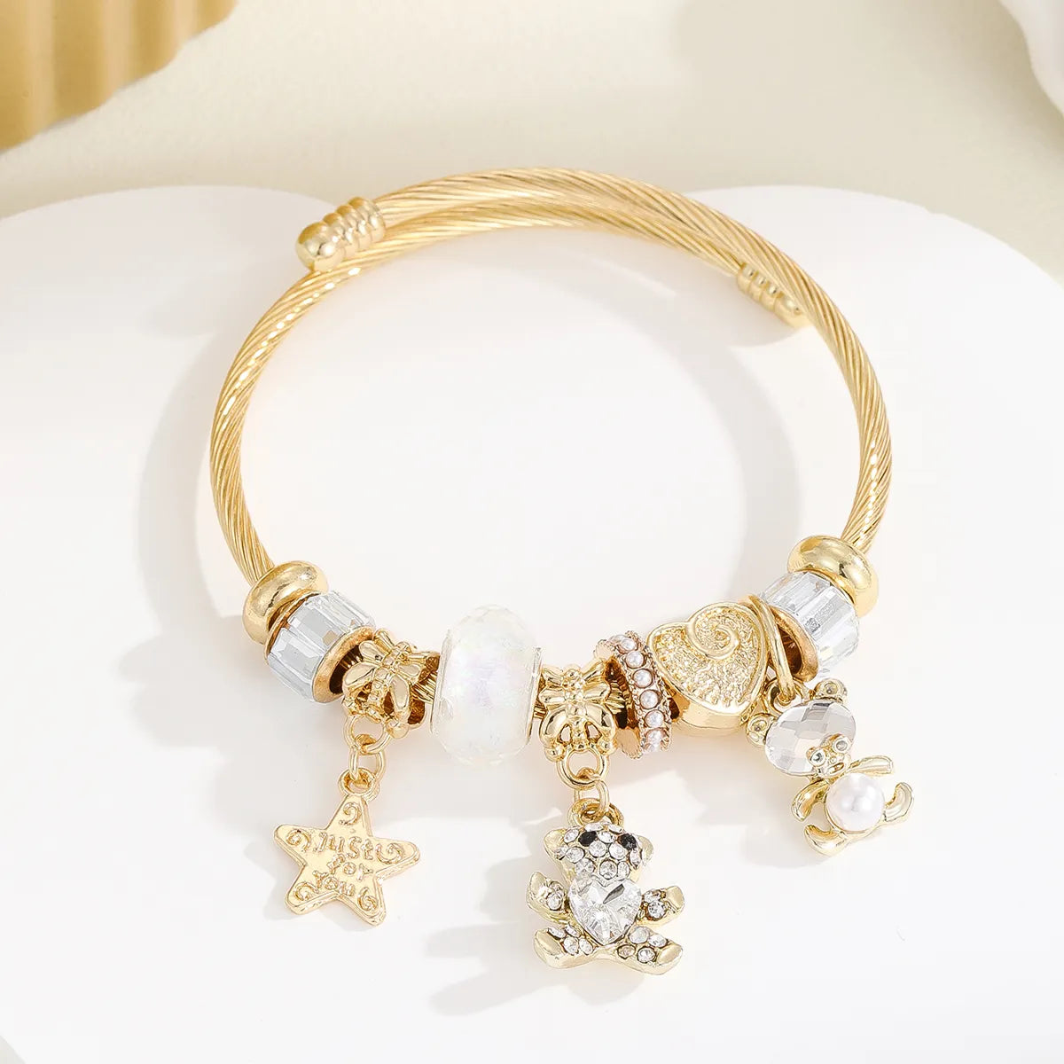 Casual Modern Style Classic Style Swan Bear 304 Stainless Steel Alloy Gold Plated Rhinestones Pearl Bangle In Bulk