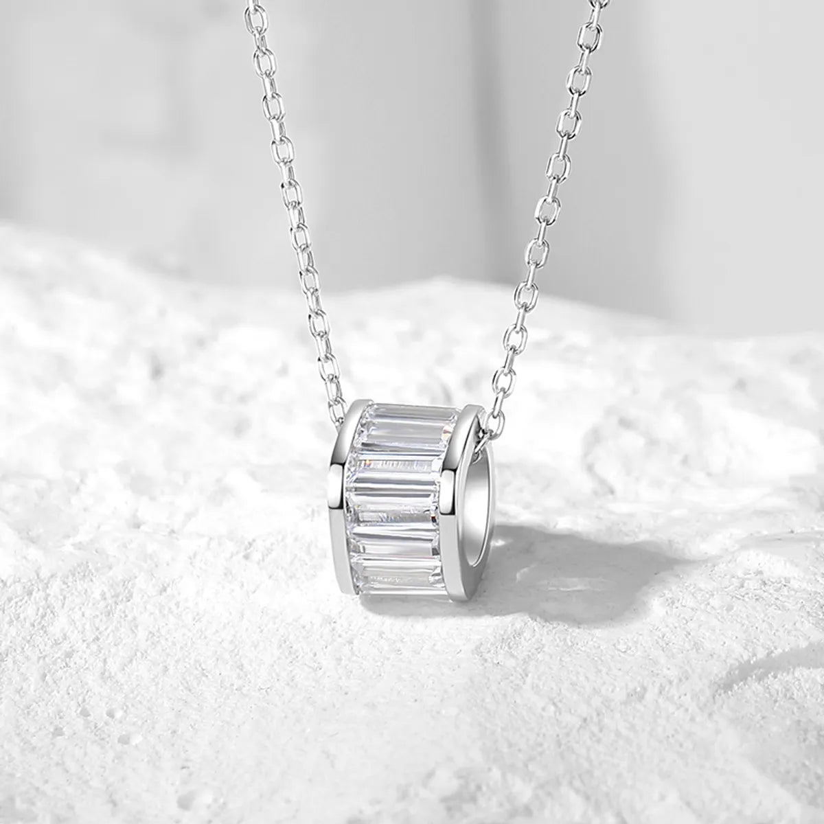 Casual Modern Style Commute Round Sterling Silver Polishing Plating Inlay Zircon Necklace