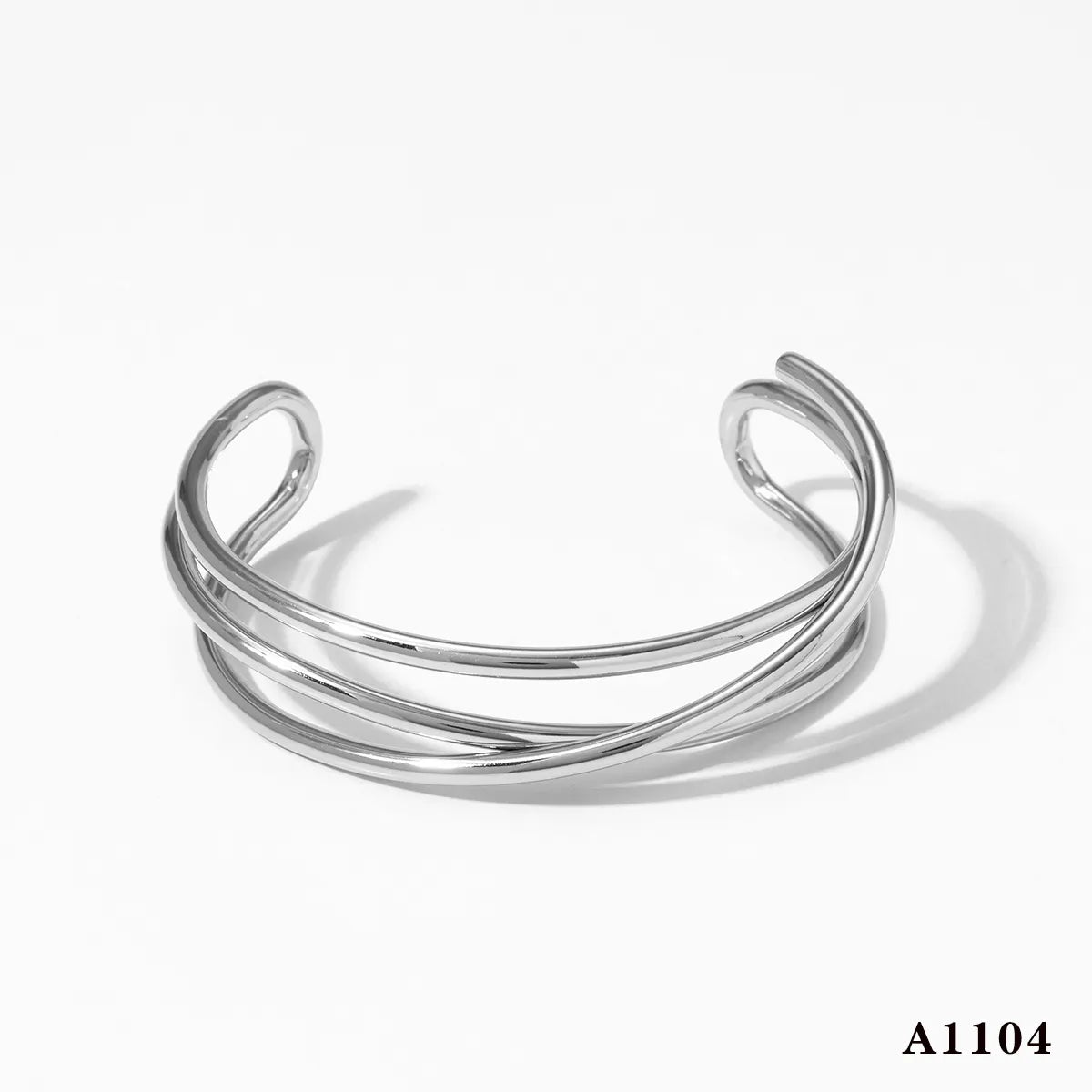 Casual Modern Style Solid Color 304 Stainless Steel 16K Gold Plated White Gold Plated Gold Plated Bangle In Bulk