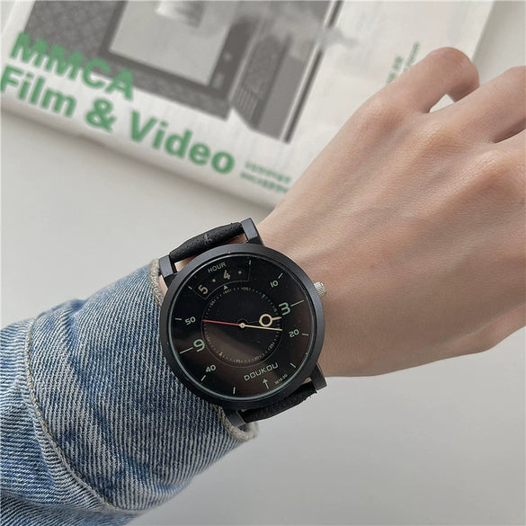 Casual Quartz Watch Alloy Case Leisure Style For Men And Women