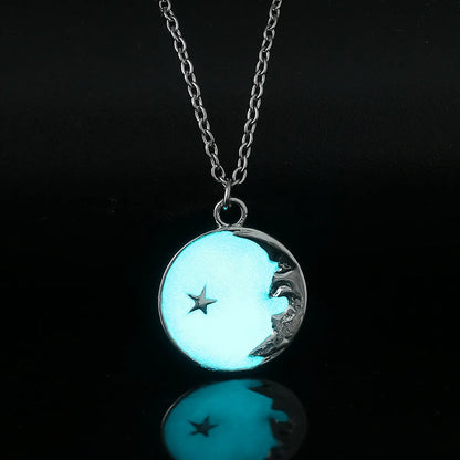 Casual Retro Starry Sky Moon 201 Stainless Steel Resin Zinc Alloy Women'S Pendant Necklace