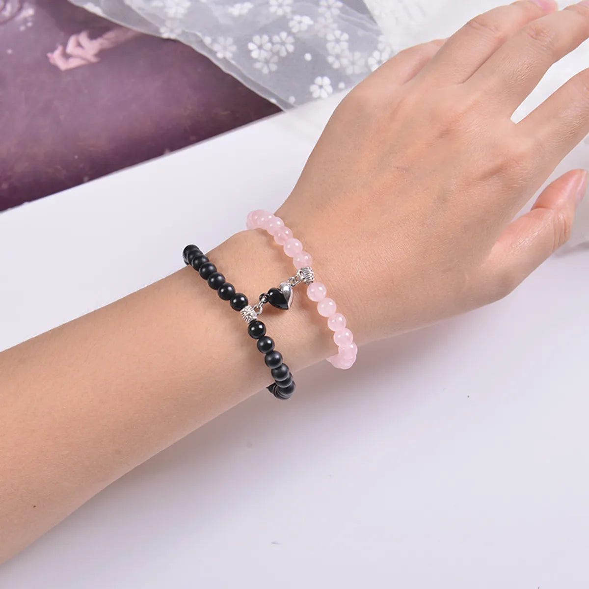 Casual Round Howlite Frosted Stone Crystal Bracelets