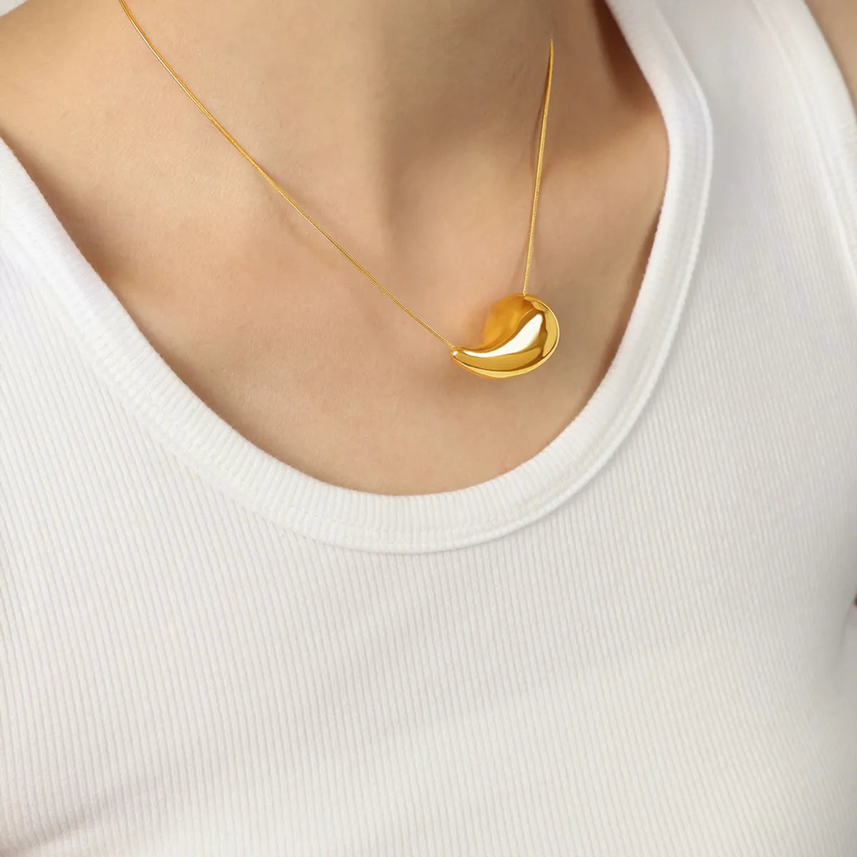 Casual Simple Style Commute Water Droplets Titanium Steel Plating 18k Gold Plated Necklace