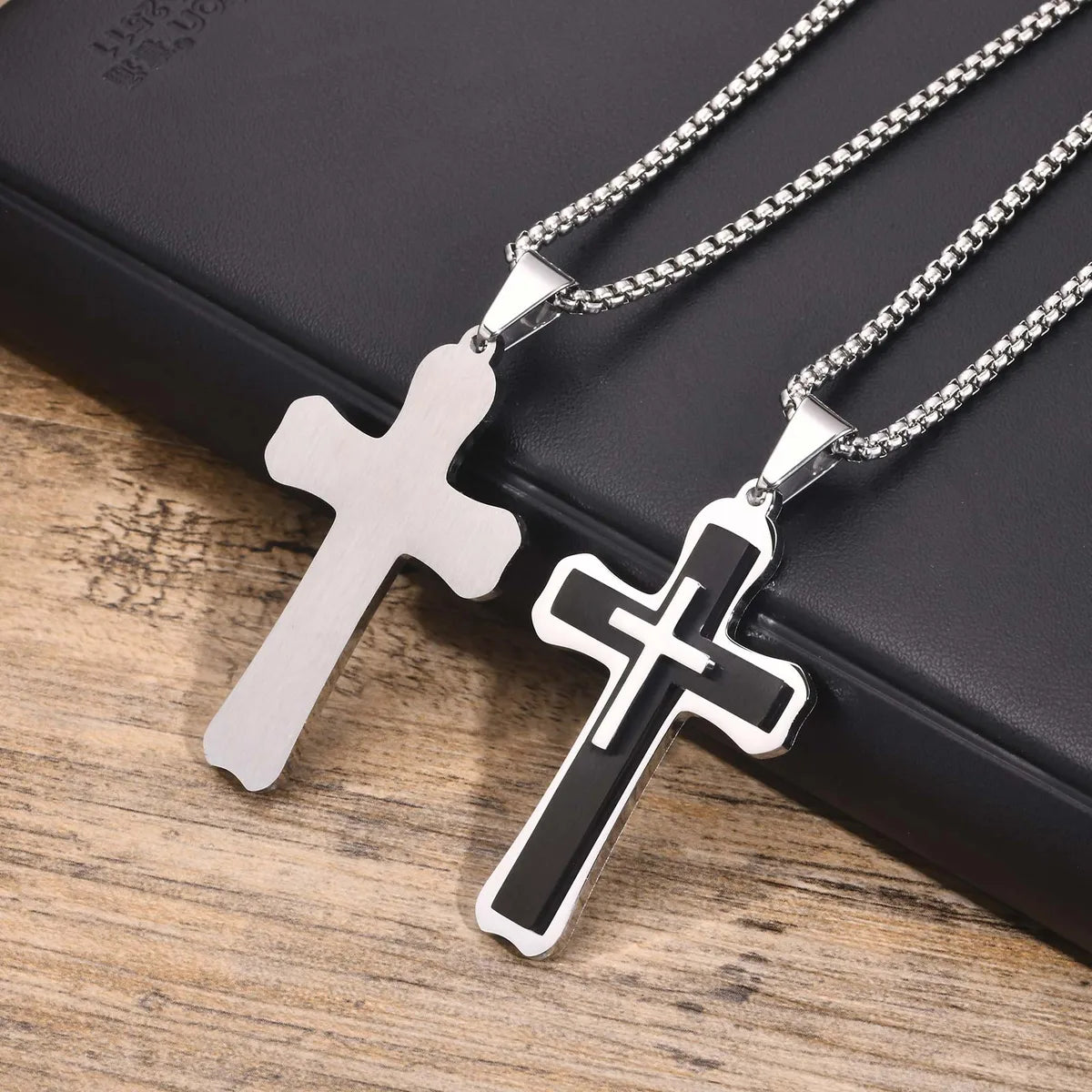 Casual Simple Style Cross 304 Stainless Steel Layered Men'S Pendant Necklace