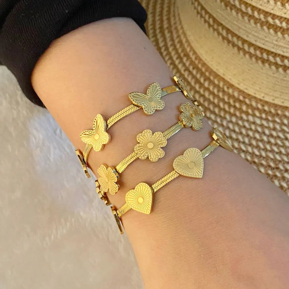 Casual Simple Style Flower Butterfly 304 Stainless Steel 18K Gold Plated Bracelets In Bulk