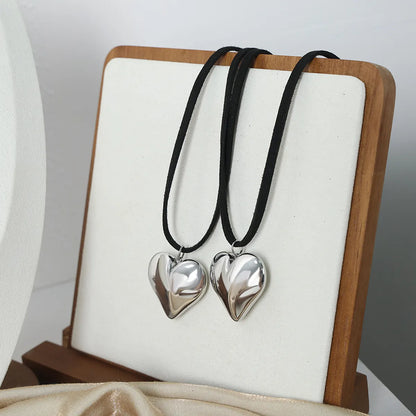 Casual Simple Style Heart Shape Titanium Steel Plating Pendant Necklace