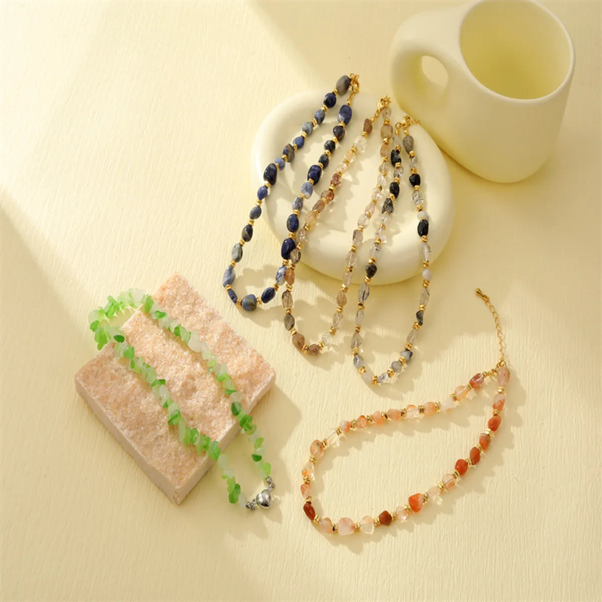 Casual Simple Style Irregular Agate Copper Beaded Plating Gold Plated Women's Necklace