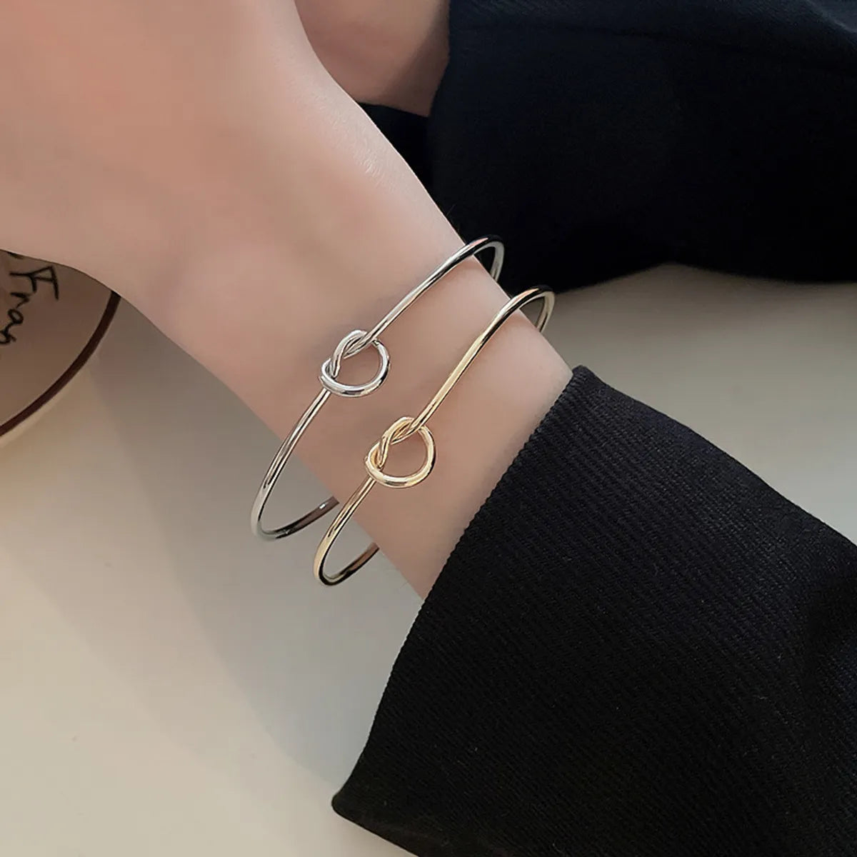 Casual Simple Style Knot Iron Wholesale Bangle