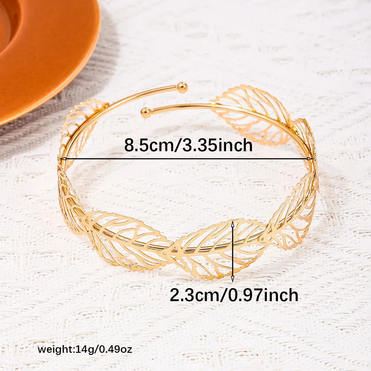 Casual Simple Style Leaves Alloy Plating Hollow Out 14k Gold Plated Women'S Arm Bracelet