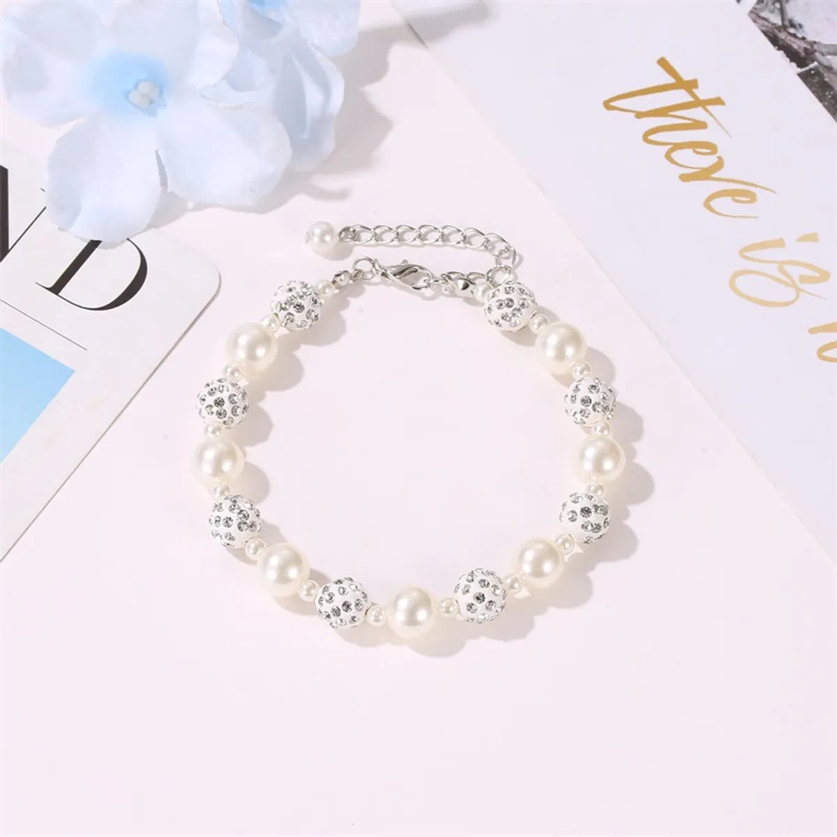 Casual Simple Style Round Imitation Pearl Resin Plating Inlay Rhinestones Women'S Bracelets